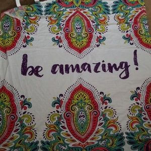 "Be amazing" tapestry